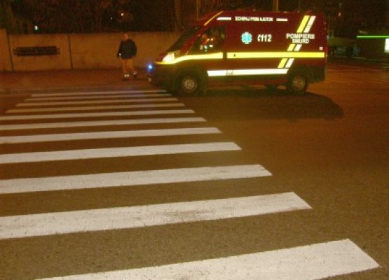 Tânără de 23 de ani, accidentată pe trecerea de pietoni